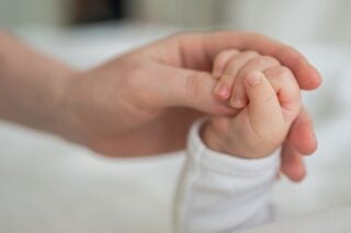 Η ακτινογραφία των γεννήσεων στην Ελλάδα στο α’ τρίμηνο του 2026