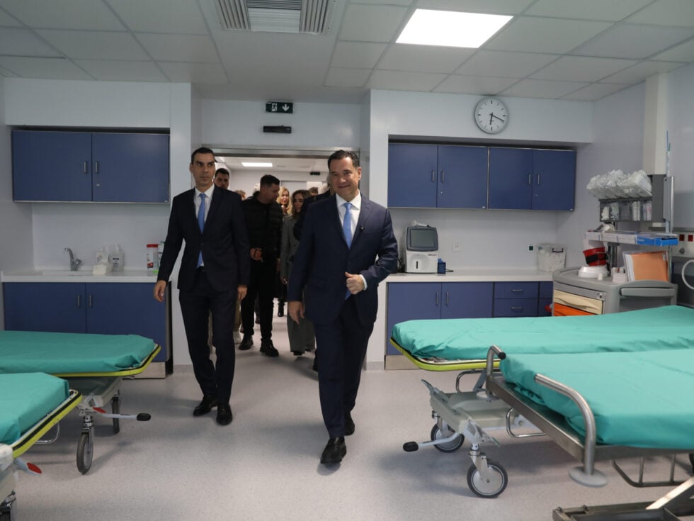 Ο Κώστας Αρβανίτης γράφει στην efsyn.gr: Το φιάσκο των απογευματινών χειρουργείων