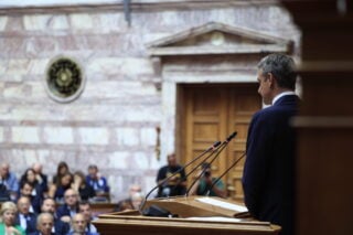 Η εκδίωξη από την πολιτική Εδέμ