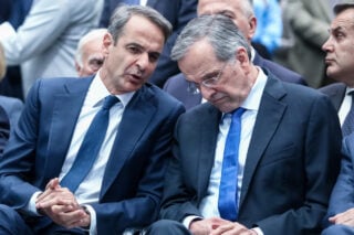 «Χτύπημα» Μητσοτάκη σε Σαμαρά: Ο Κωνσταντίνος Μητσοτάκης εγκαινίασε τη γέφυρα της Χαλκίδας πριν πέσει, όπως έπεσε