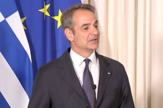 Μητσοτάκης από Αυστρία: Δεν υπάρχουν μαγικές λύσεις για τις τιμές στα καύσιμα – Έμφαση στους ευάλωτους