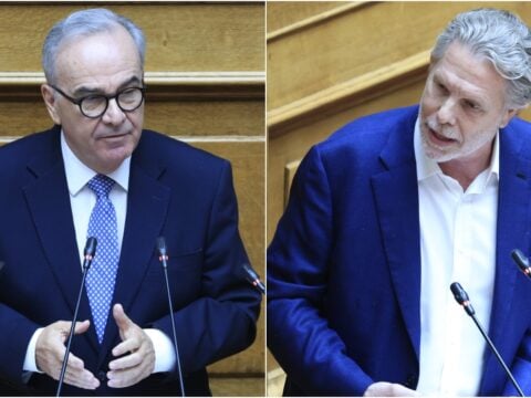 Αντιπαράθεση Παπαθανάση με Γερουλάνο – Μπηχτή ότι το ΠΑΣΟΚ συνέταξε επερώτηση με AI