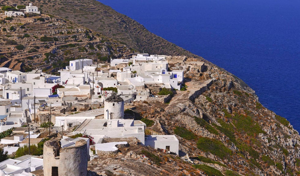 Οι πέντε λόγοι για να πάτε σε αυτό το ελληνικό νησί το καλοκαίρι