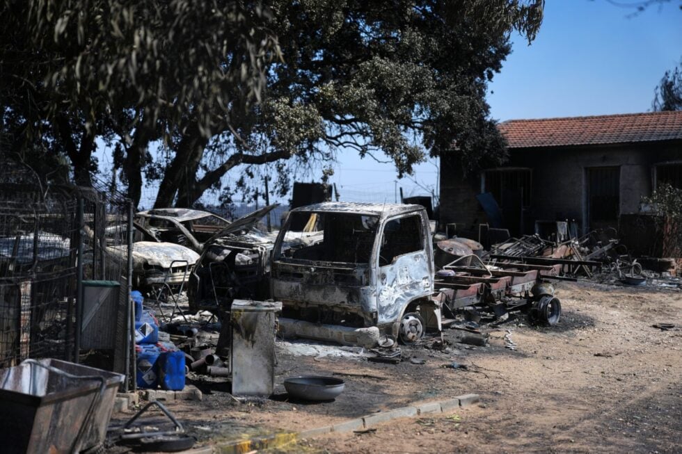 Κόλαση σε Γαλλία και Ισπανία: Οι πυρκαγιές πλησιάζουν το Μπορντό – «Έρχονται δύσκολες ώρες», λέει ο Σάντσεθ [βίντεο – εικόνες]