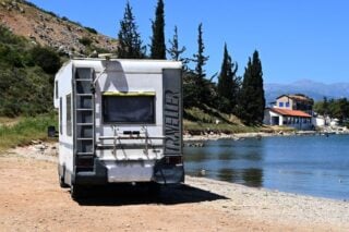 Κάμπινγκ: Μια χαμένη αναπτυξιακή ευκαιρία για την Ελλάδα: Κενά στις υποδομές, καχυποψία και αδιαφορία