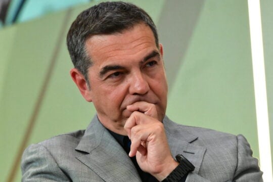 Το ενδιαφέρον των ξένων για την ολική επαναφορά Τσίπρα