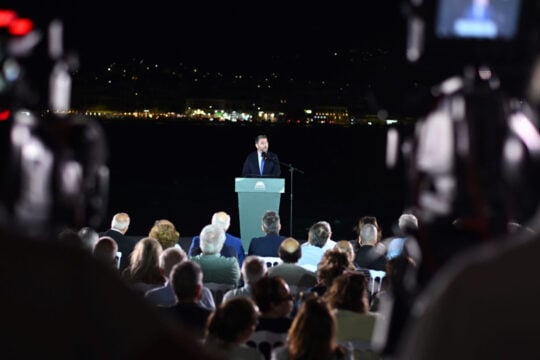 ΠΑΣΟΚ: Σε εγρήγορση «διά παν ενδεχόμενο» – Συνεδριάζει την Πέμπτη το Πολιτικό Συμβούλιο