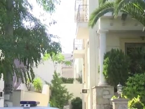 Το ξενοδοχείο που σημειώθηκε η πτώση του 17χρονου στο Χαλάνδρι / ΣΚΑΪ / Glomex
