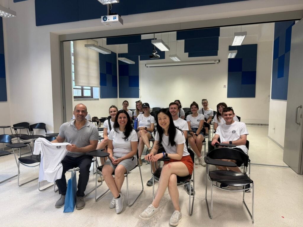 Ο Ροδίτης καθηγητής που έφερε στην Ελλάδα τα τελευταία 40 χρόνια πάνω από 6.000 Αμερικανούς φοιτητές