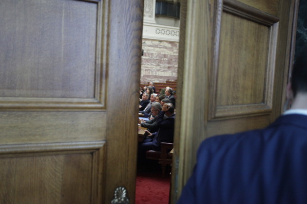 Διασταύρωσαν τα ξίφη τους για την διαπραγμάτευση