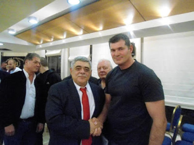 Οι εμφύλιοι πόλεμοι της Χρυσής Αυγής