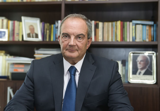 «Εσχες» άνευ «πόθεν» με περσινά ξινά σταφύλια