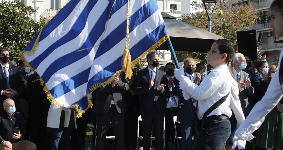 Παρελάσεις ξανά