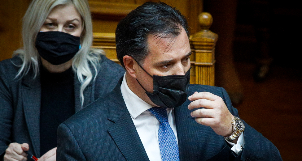 Προετοιμάζουν προνόμια σε όσους έχουν εμβολιαστεί