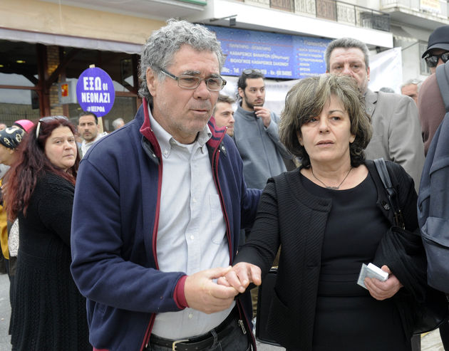 Λούφα και Χρυσή Αυγή