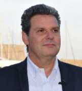 Οι καλοί, οι κακοί και η σύζυγος