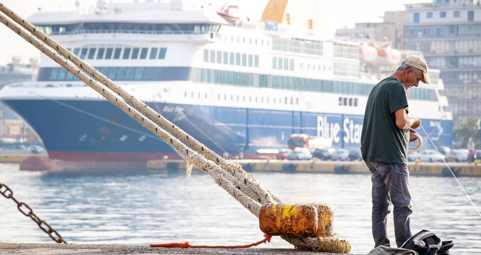 Απεργία στα πλοία της Αδριατικής κήρυξε η ΠΕΝΕΝ στις 2 και 3 Απριλίου
