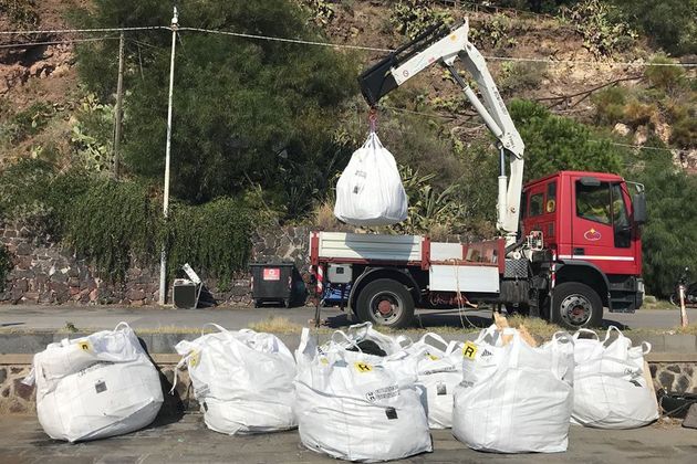 Μια αποικία ιππόκαμπων και δίχτυα «φαντάσματα» στο Στρατώνι!