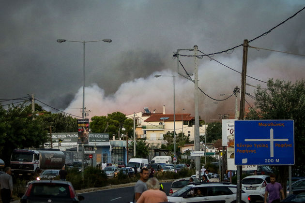 Η Αττική φλέγεται