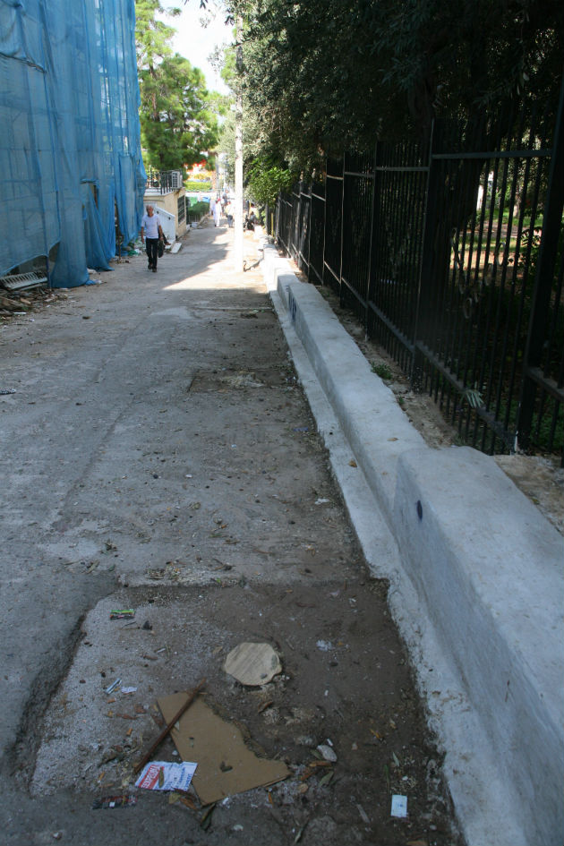 Μήνυση κατά αγνώστων από το δήμο Πειραιά