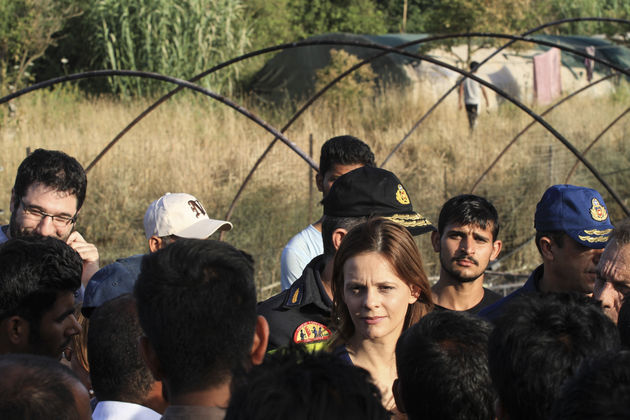 Ορθάνοιχτη η πληγή της Μανωλάδας