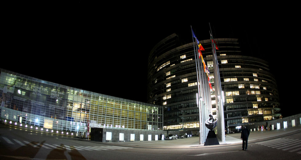 Ξεκινά το μεγάλο παζάρι για το «φάρμακο» διάσωσης της ευρωπαϊκής οικονομίας