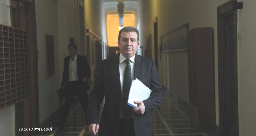 Μιχάλης Χρυσοχοΐδης – Επάγγελμα: «υπουργός Ασφάλειας»