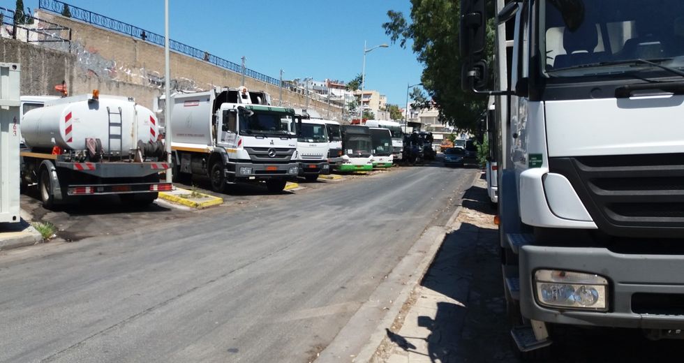 Ομηροι της δυσοσμίας