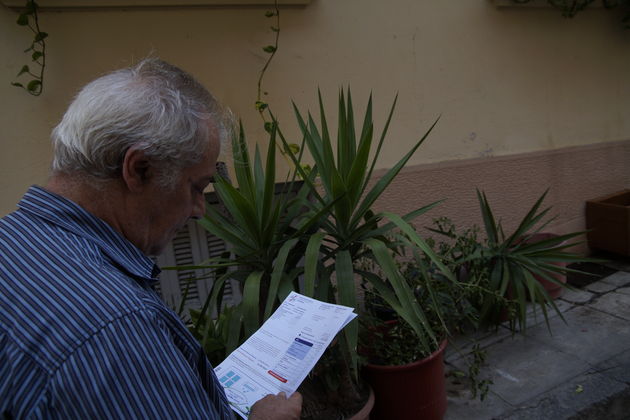 Πετάνε πρώην αστέγους στον δρόμο