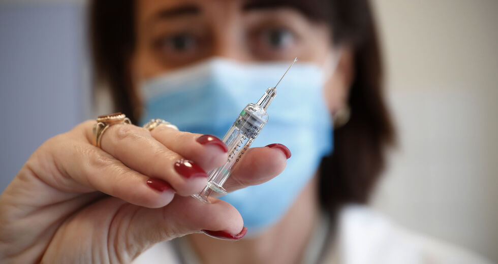 Διπλωματία σε… δόσεις