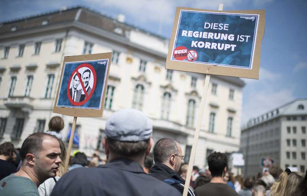 Πρόωρες εκλογές λόγω σκανδάλου στην Αυστρία