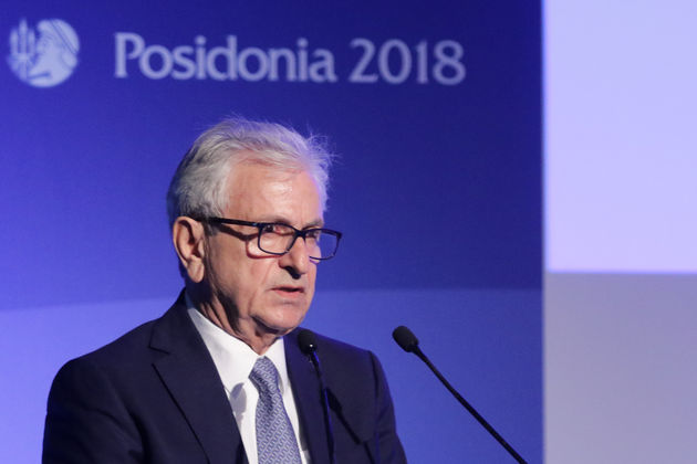 «Παράθυρο» για τα ναυτιλιακά καύσιμα