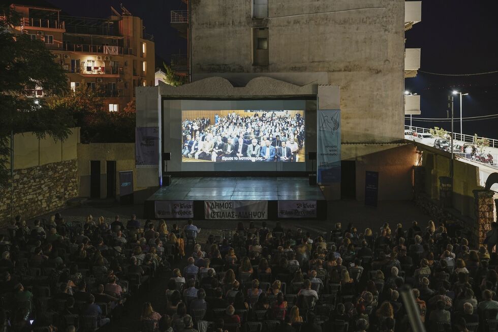 «Μια απλή ανθρώπινη πράξη καλοσύνης είναι ίσως η μεγαλύτερη επανάσταση»