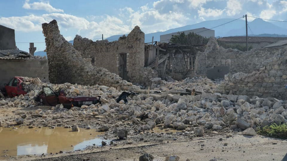 Πένθος σε Σάμο και Τουρκία για τα θύματα του Εγκέλαδου