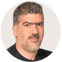 Κυνήγι των κομμάτων της Αριστεράς μέσω της αφισοκόλλησης