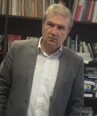 Το «θύμα» πληρώνει τους «θύτες»