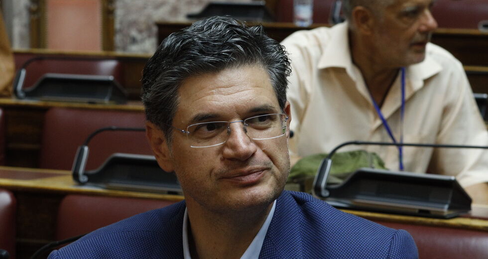 Δοτοί Γραμματείς και «γαλάζιοι» Φαρισαίοι