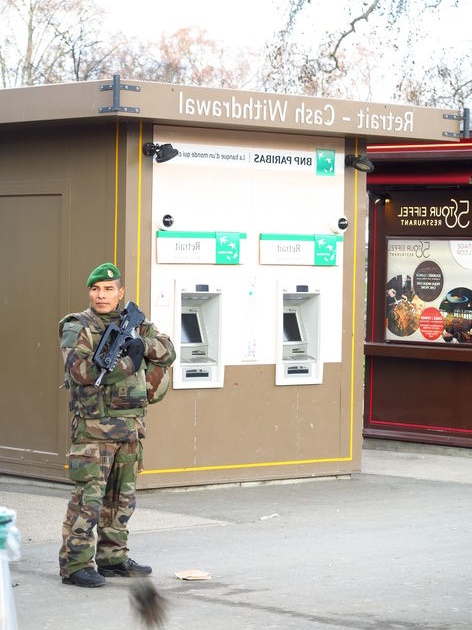 «Αν αγαπάς την ελευθερία, το Παρίσι είναι η πατρίδα σου»
