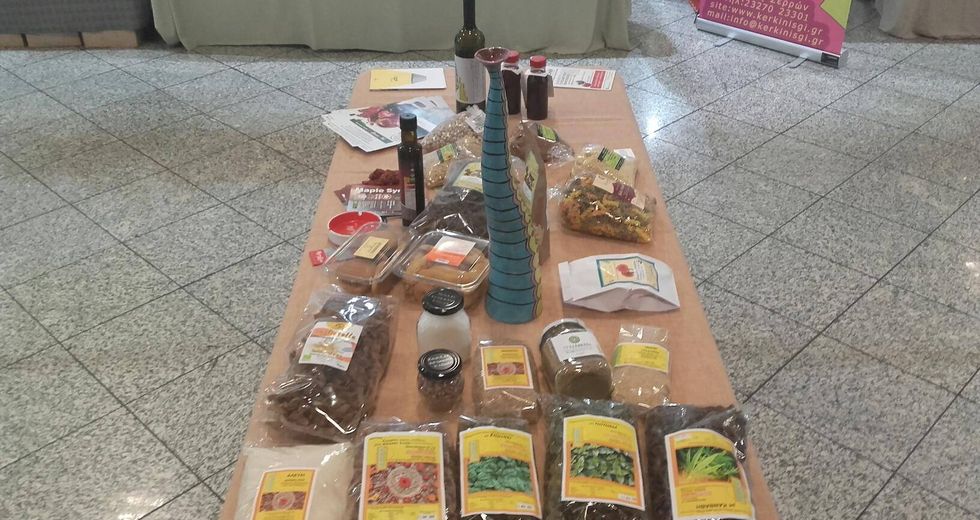 Το Σύνταγμα γέμισε ξανά με συνεταιριστικά προϊόντα