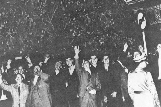 Συνταγματικές τομές και ταξική πάλη