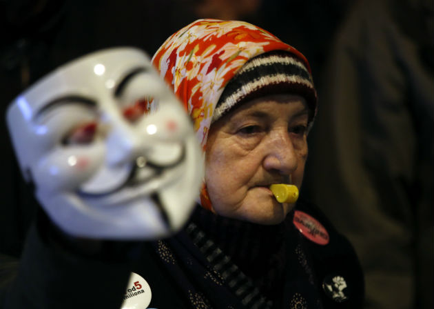 Μαζική αντικυβερνητική διαδήλωση για δέκατο Σάββατο στη Σερβία