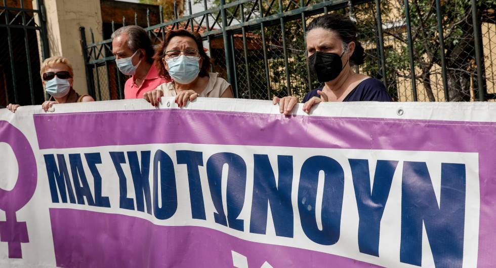 Δικαιοσύνη για την Καρολάιν ζητούν διαδηλωτές [ Φωτογραφίες ]