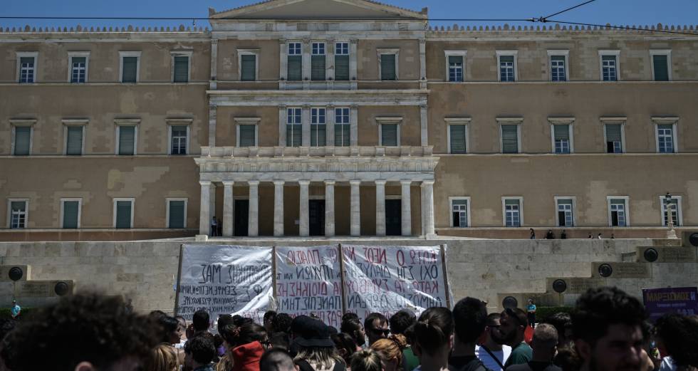 Πανεκπαιδευτικό «όχι» στο εκτρωματικό νομοσχέδιο για τα ΑΕΙ