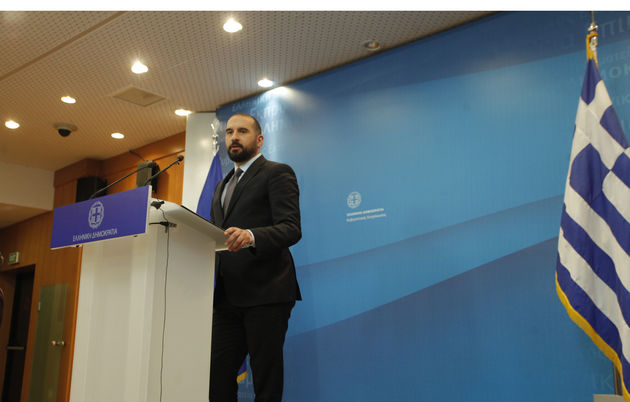 Πολιτικός καύσωνας μετά τη συμφωνία
