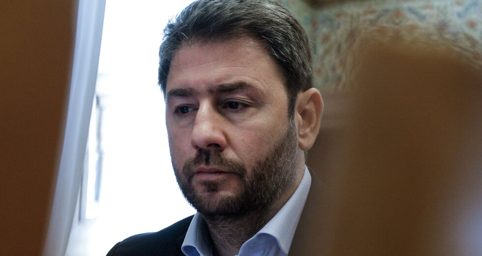 Μαγική εικόνα και διχαστικός λόγος από Μητσοτάκη στο Ευρωκοινοβούλιο