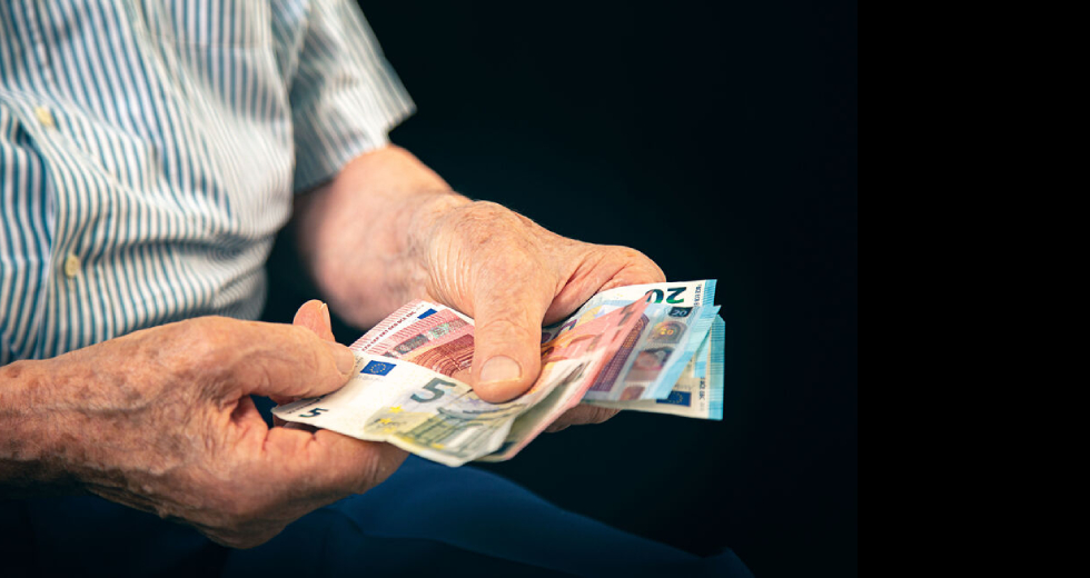 Σε βάθος εξαετίας τα αναδρομικά