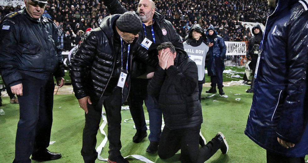 Μια απολογία και μια αναβολή