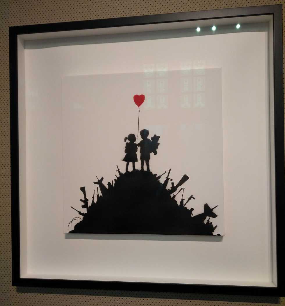 Banksy: ένας ακτιβιστής αντάρτης πόλης
