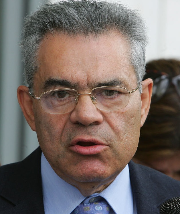 Από τη μια επ’ αόριστον αναβολή στην άλλη