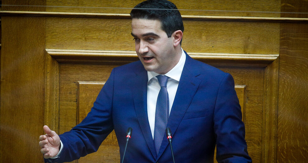 Αλέξης Τσίπρας: Τα καθεστώτα πέφτουν με πάταγο